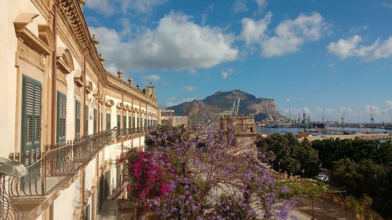At Kalsa Quiet Flowered Terrace! Free Parking! Ideal For Remote Working! Palermo Exterior foto